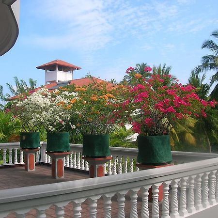 Sagarika Beach Hotel Moragalla Exterior photo