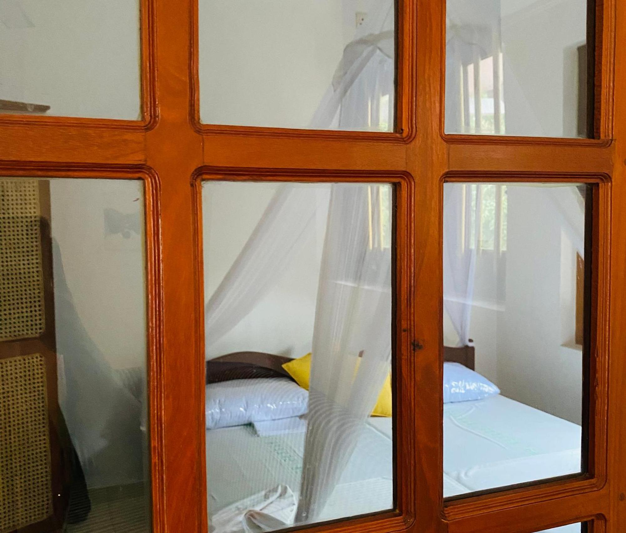 Sagarika Beach Hotel Moragalla Exterior photo